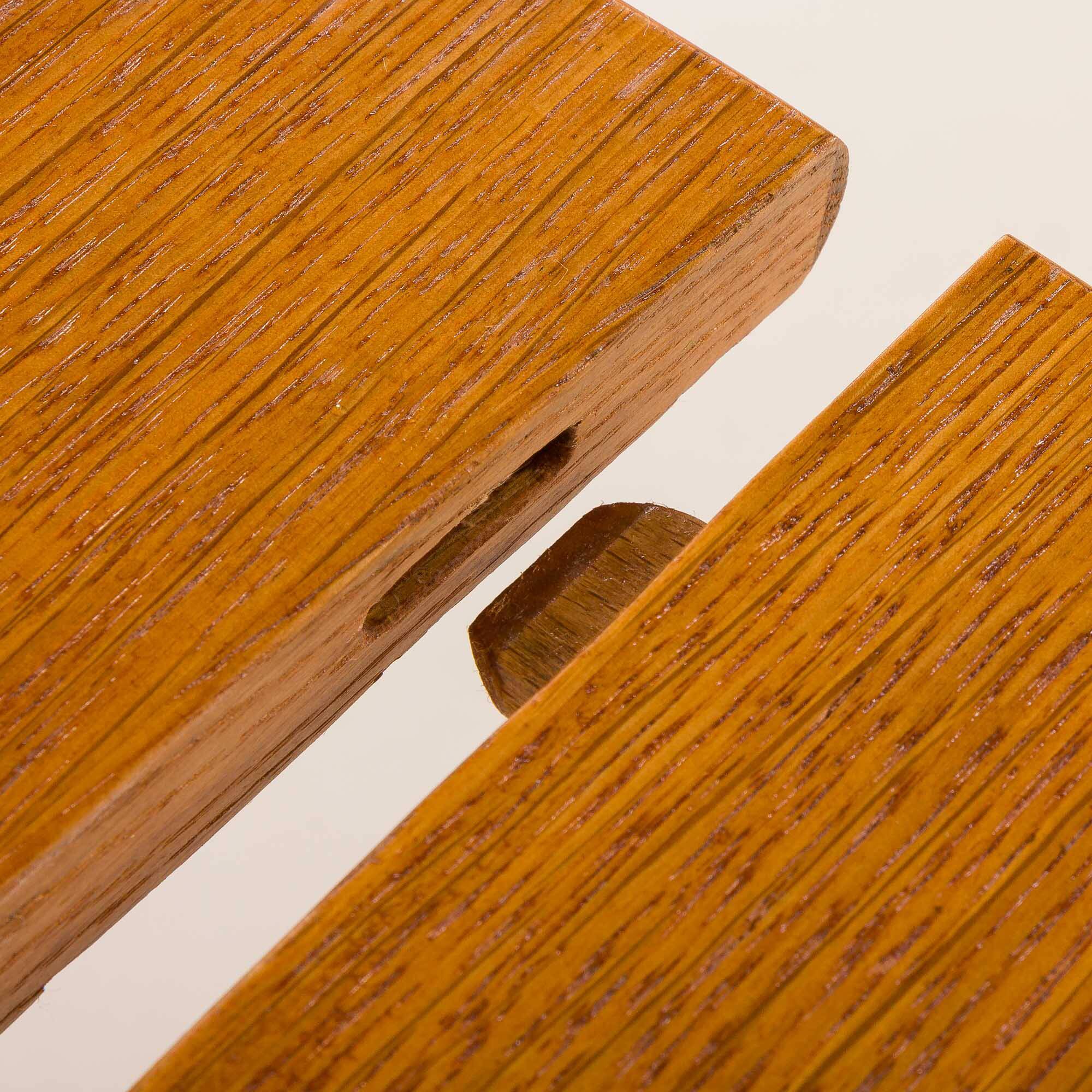 Danish Oak round dining table with one extension, 1970s