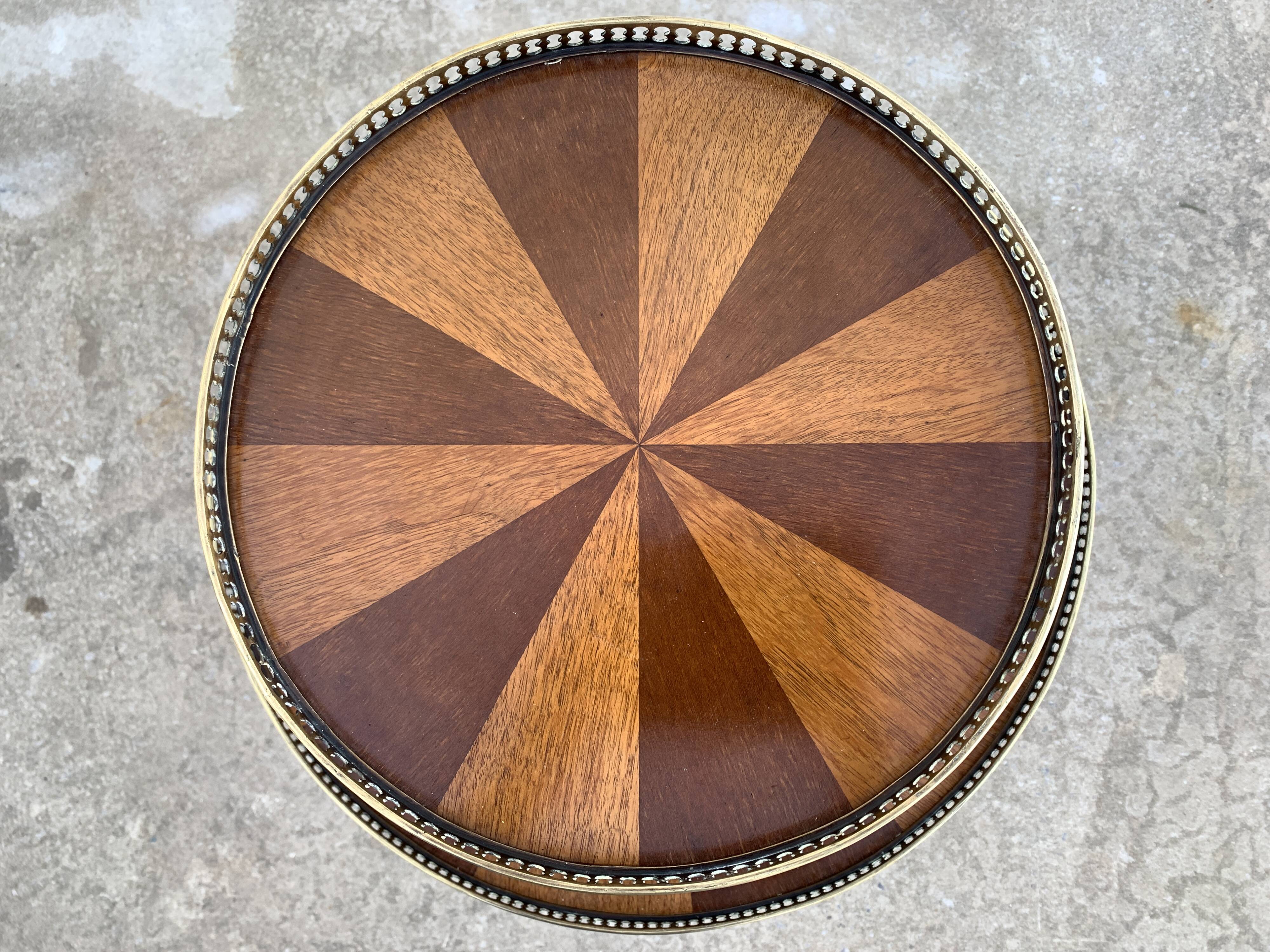Late 19th century tripod pedestal table in wood marquetry