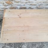 Farmhouse table