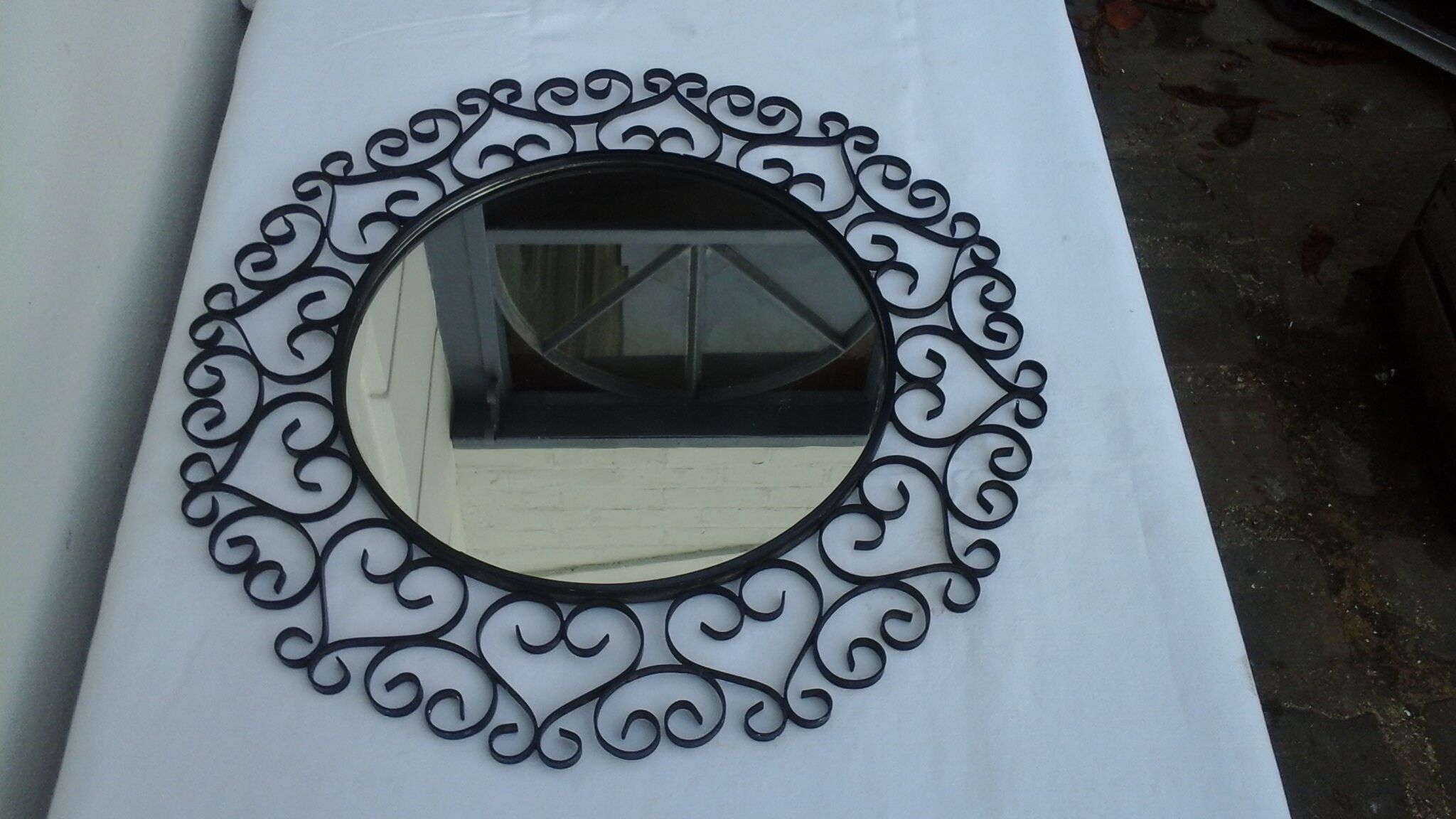 Chaty Vallauris round mirror - 47cm
