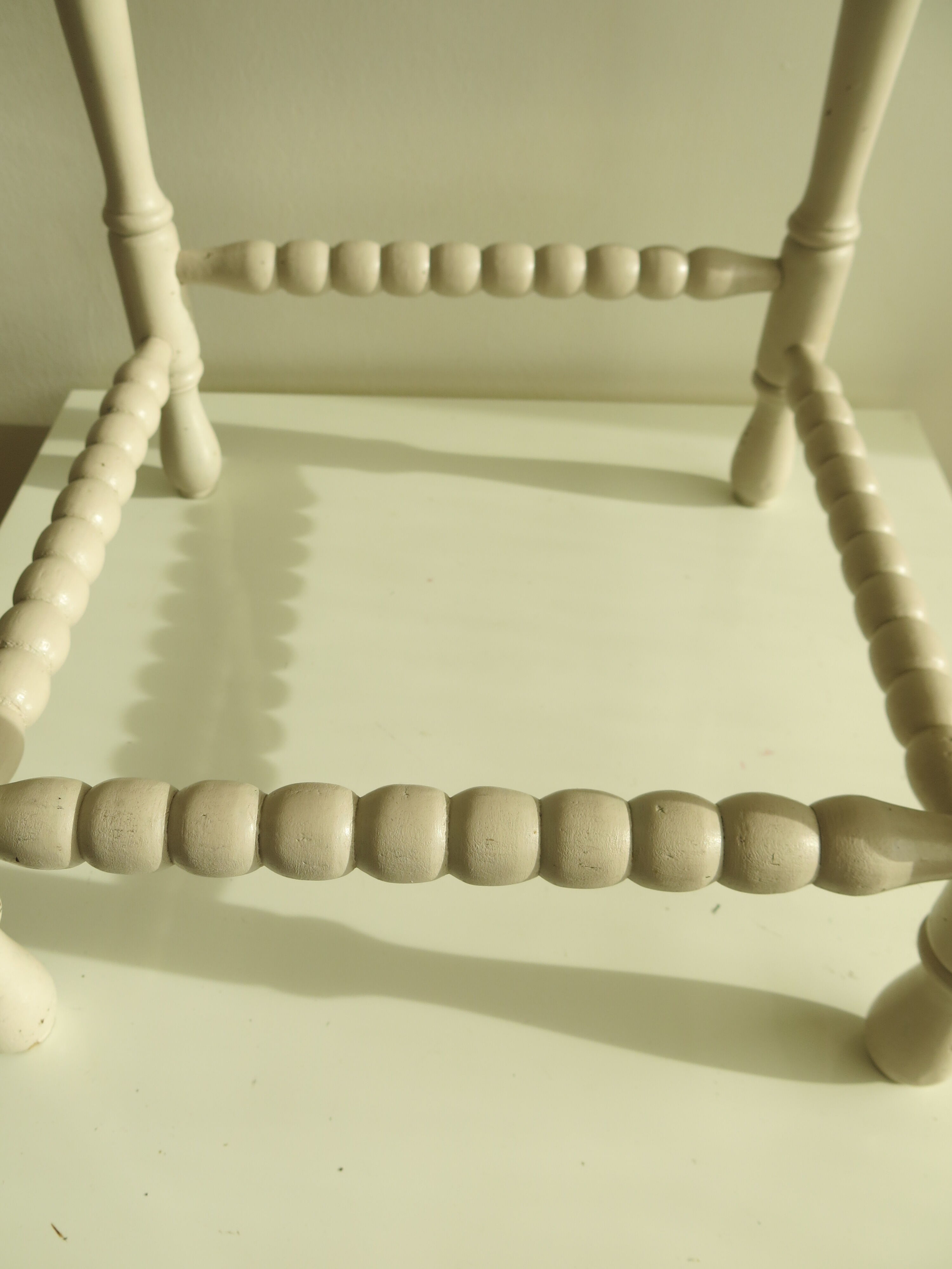 Vintage pearl wood side table