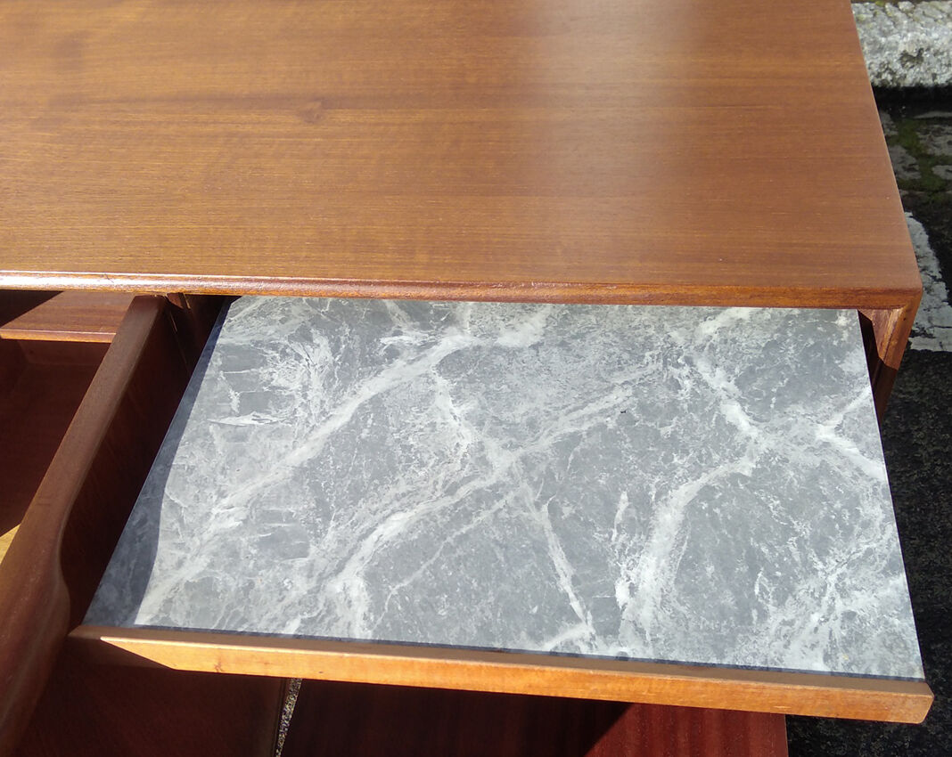 Teak sideboard - Mc Intosh edition - Scandinavian design of the 1960s