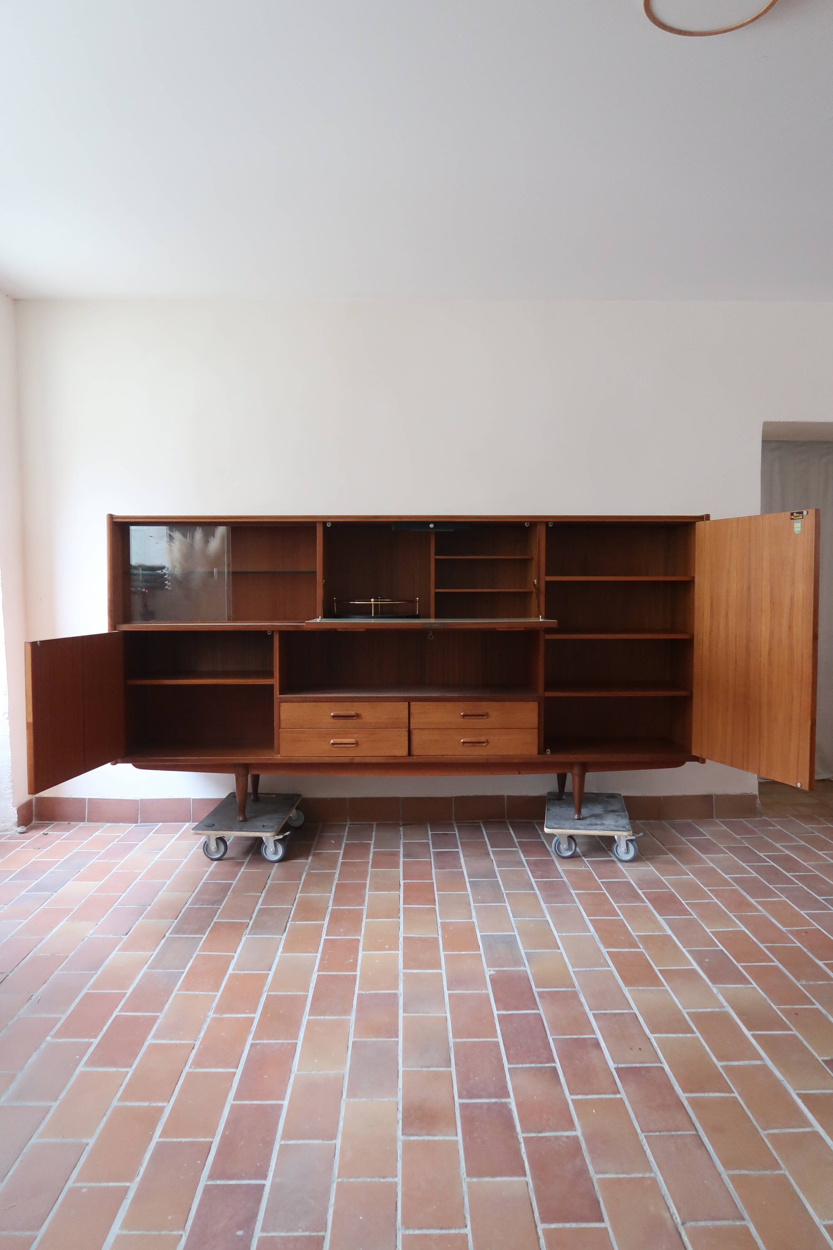 Large Simat high Scandinavian sideboard buffet