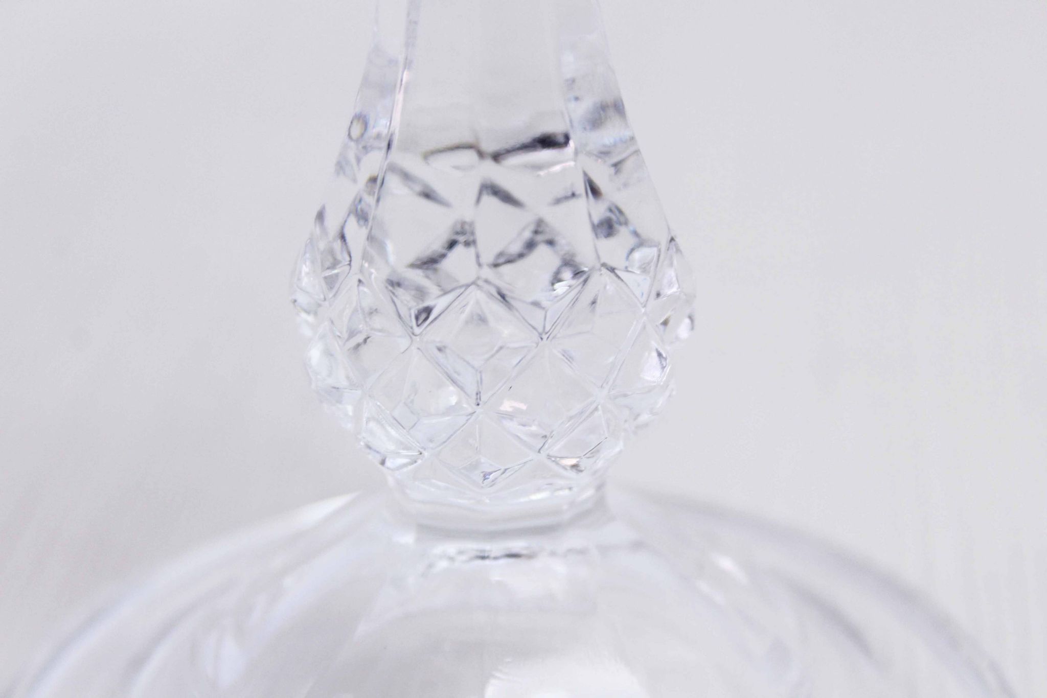 Crystal candle holder