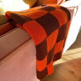 Vintage hand-knitted wool vichy blanket 110x88.