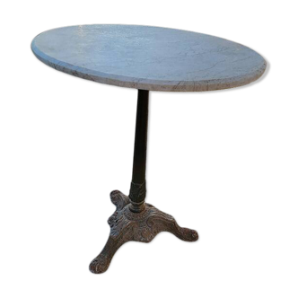 Bistro gueridon cast iron legs marble top