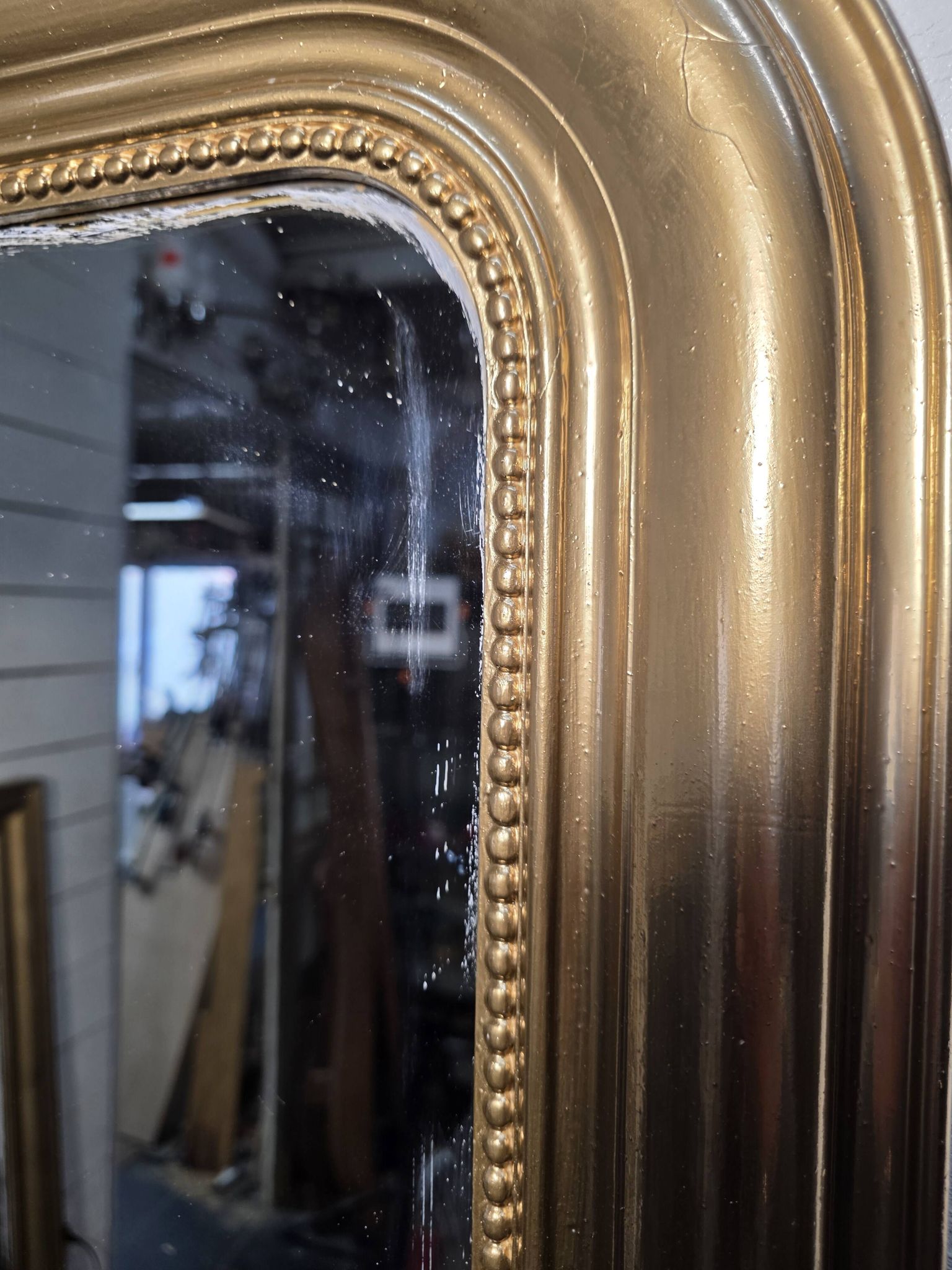 Miroir style Louis Philippe doré,  100×74cm
