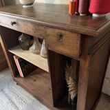 Oak counter