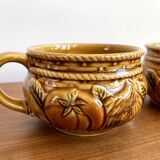 Pair of Japanese Majolica Soup Bowls Featuring Tomatoes and Onions