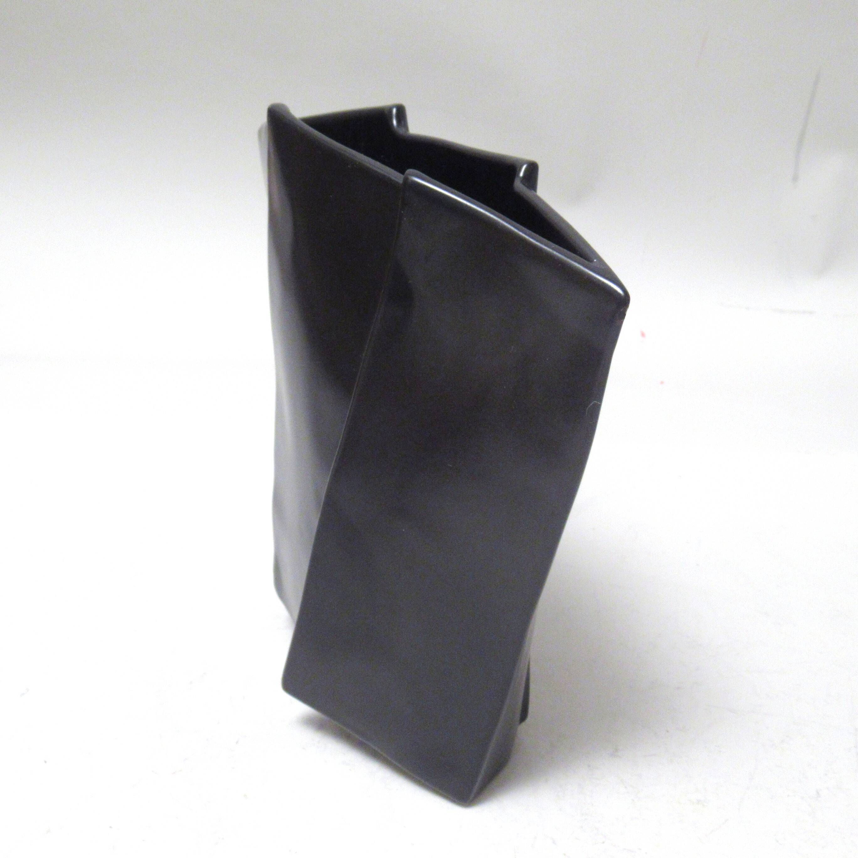 Vase Carol Mc Nicoll Axis, années 80
