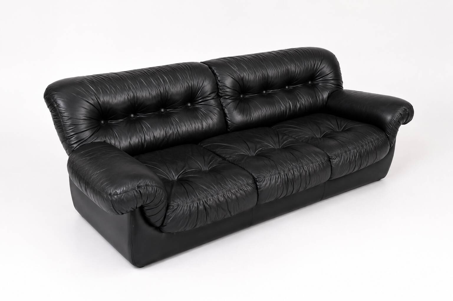 1970’s Vintage Italian design black leather sofa from PelleRossi