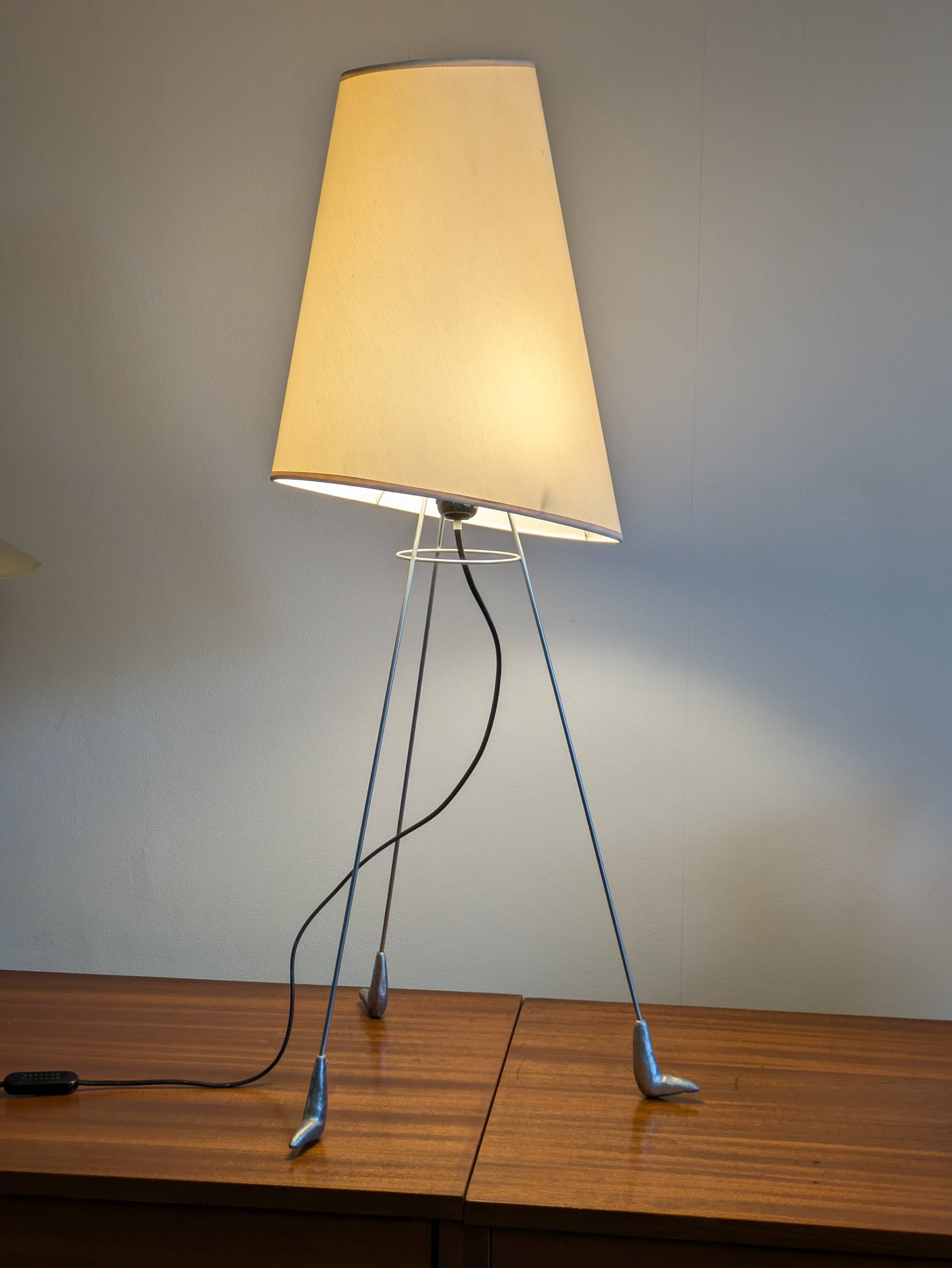 Louis Drimmer wire tripod lamp, France 1980