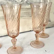 Champagne flutes set of 4, pink French swirl glass stemware