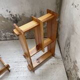 Trio d'étagères constructivistes en pin style Regain
