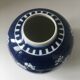 Vintage potiche in white and blue China porcelain