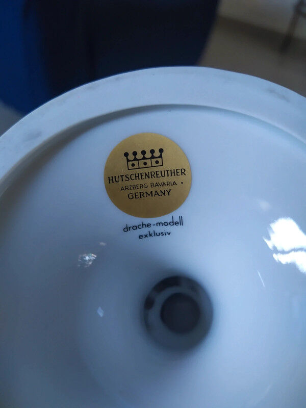 Fine porcelain candle holder