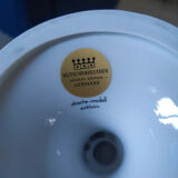 Fine porcelain candle holder