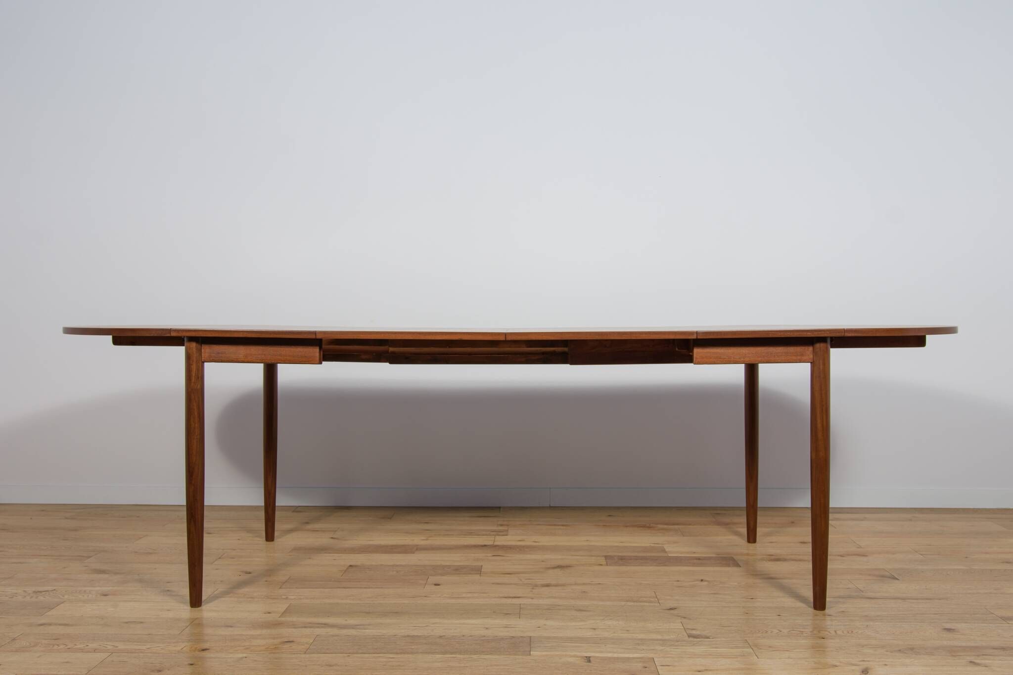 Table à manger extensible en teck et palissandre des années 1960, Danemark.