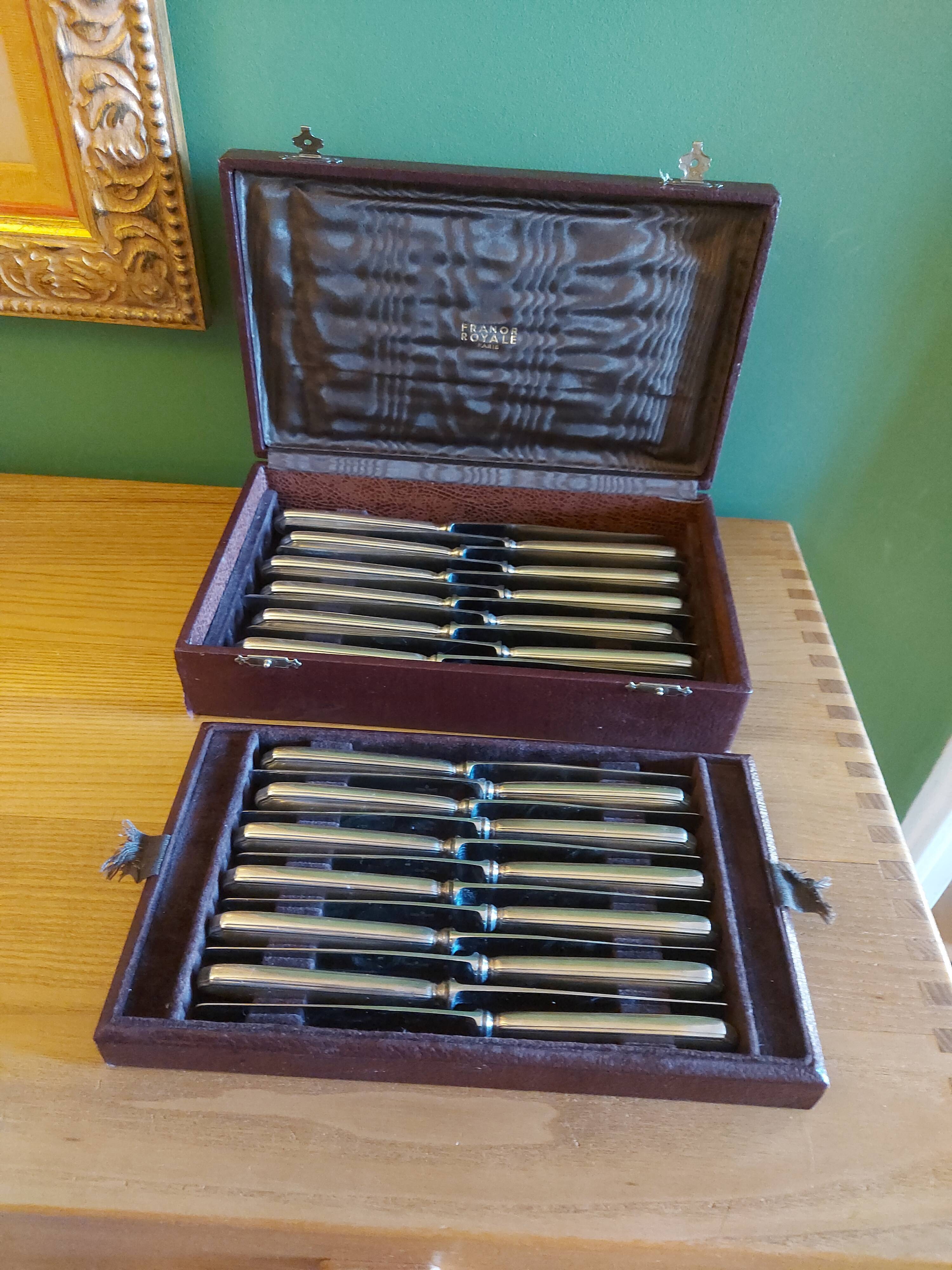 Box 24 silver metal knives, Ravinet Denfert