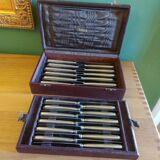 Box 24 silver metal knives, Ravinet Denfert