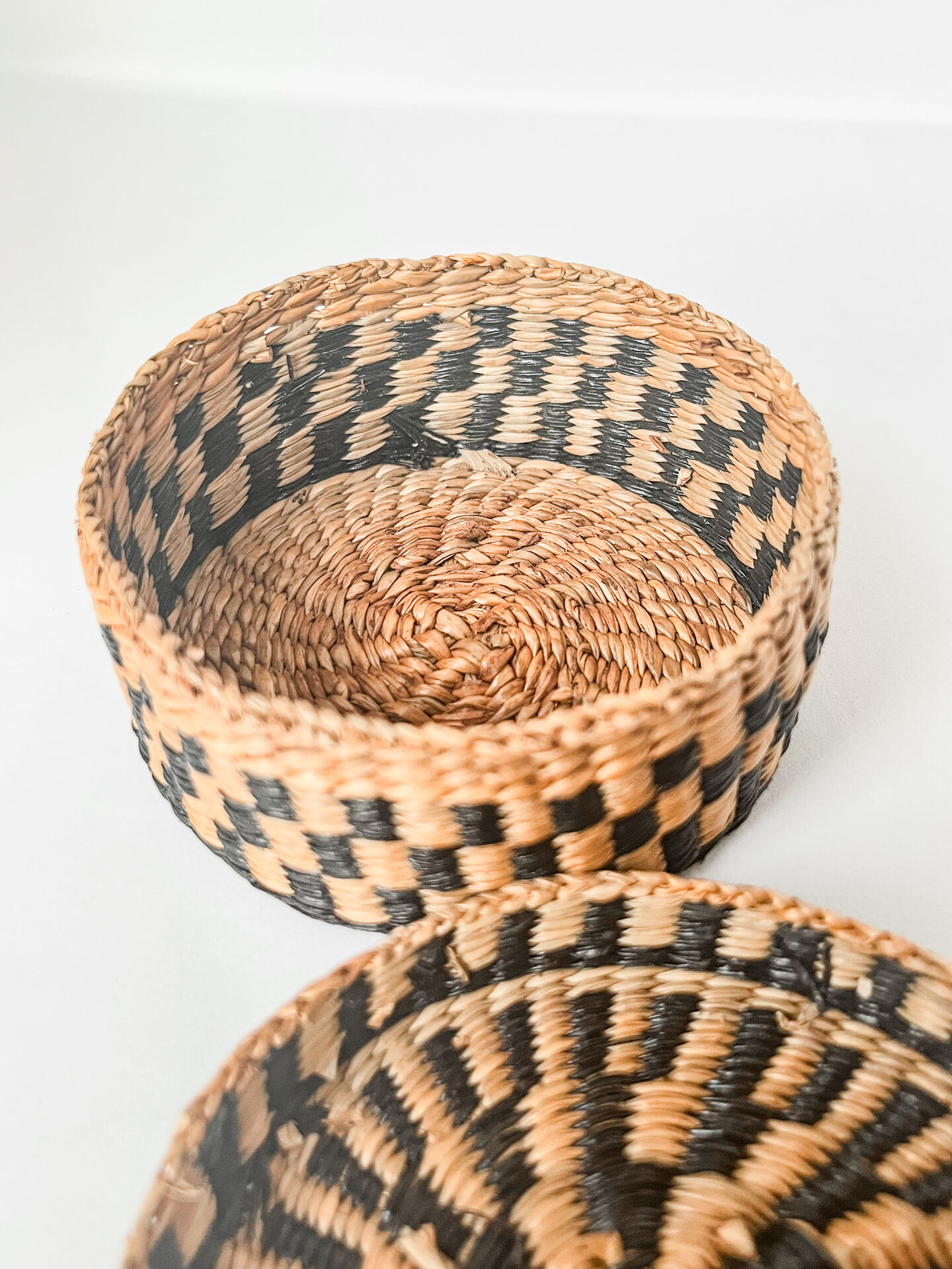 "Agaseke" box from Rwanda, Royal and Symbolic Art Weaving
