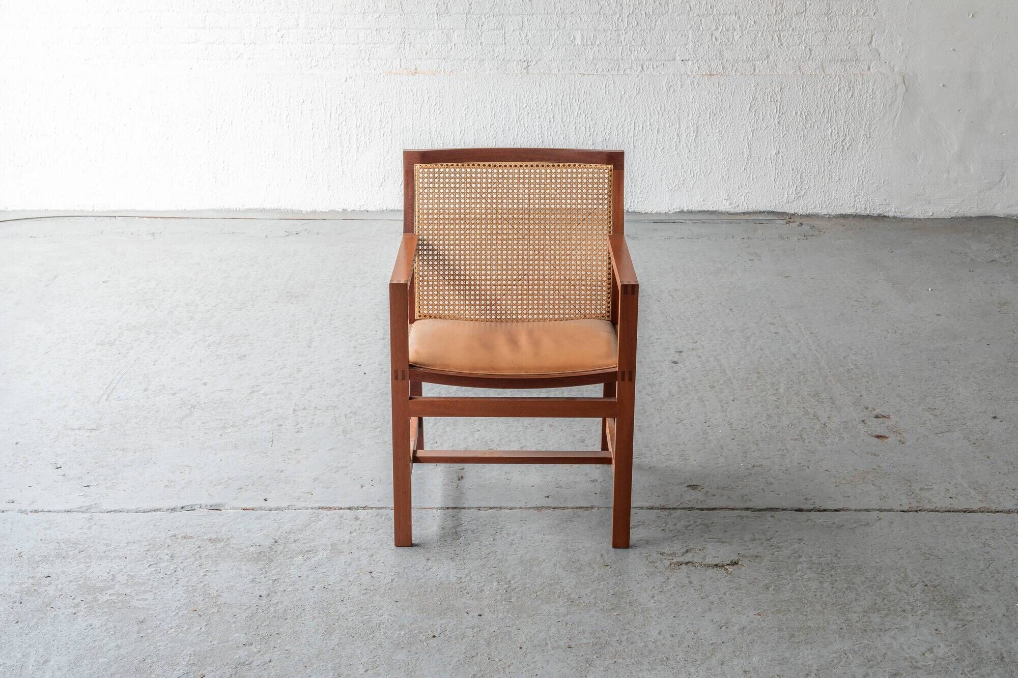 Set of 8 'King series' dining chairs by Rud Thygesen & Johnny Sørensen