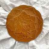 Round earthenware dish with vine leaves, Gien creation, Primefleur vintage