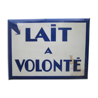 Old advertising plate for sheet metal milk