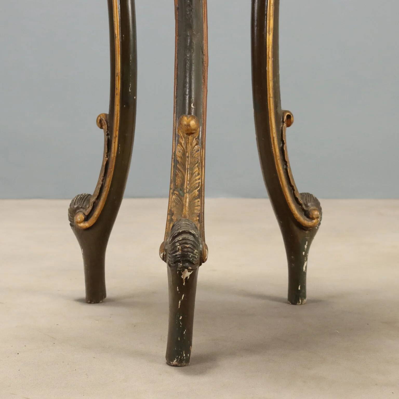 Baroque-style plant stand - Italy early 1900s
