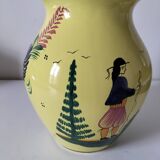 Quimper Henriot Vase – Rare mixed decoration (D.301 + monochrome) on a yellow background