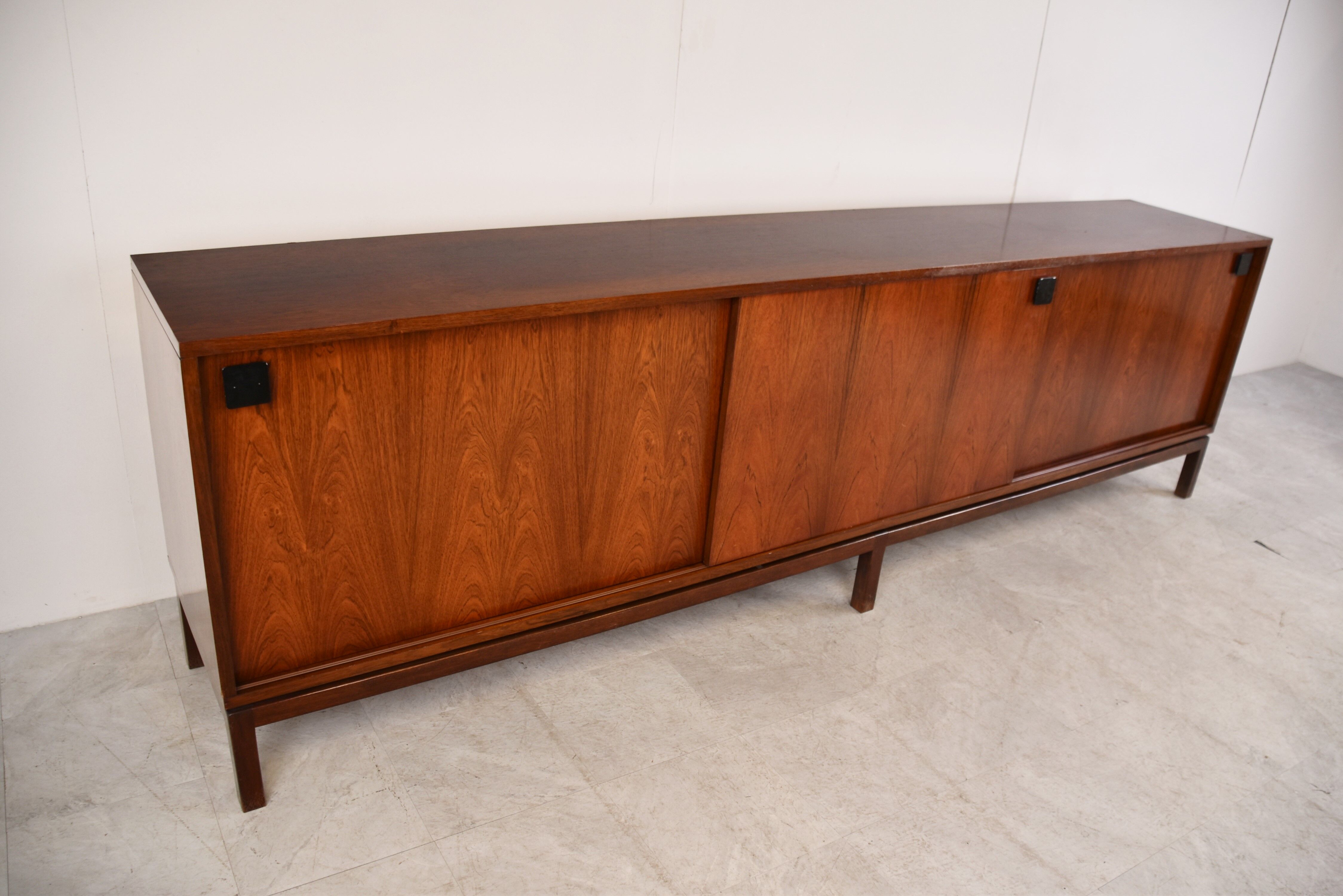Enfilade modèle 440 d'Alfred Hendrickx pour Belform, années 1960