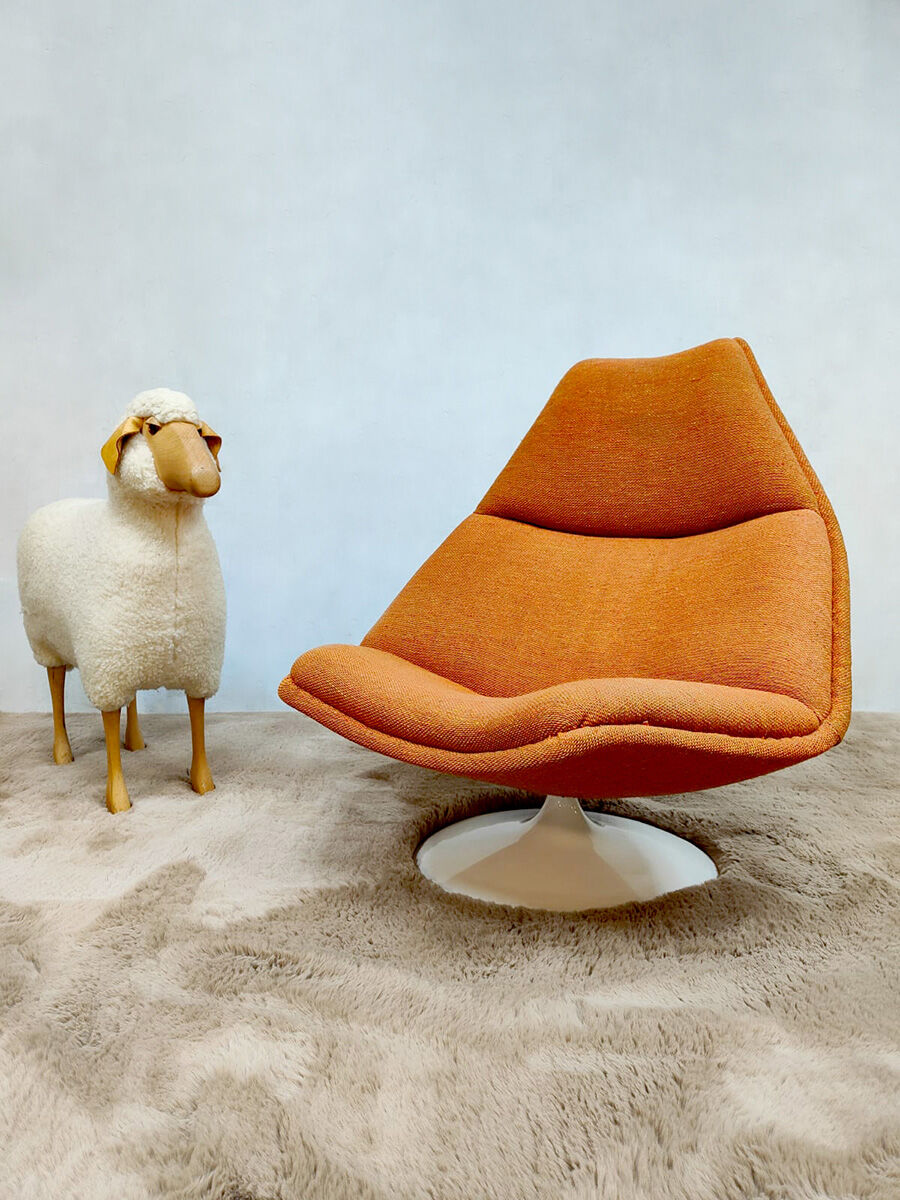 Vintage lounge armchair Artifort swivel Geoffrey Harcourt F511