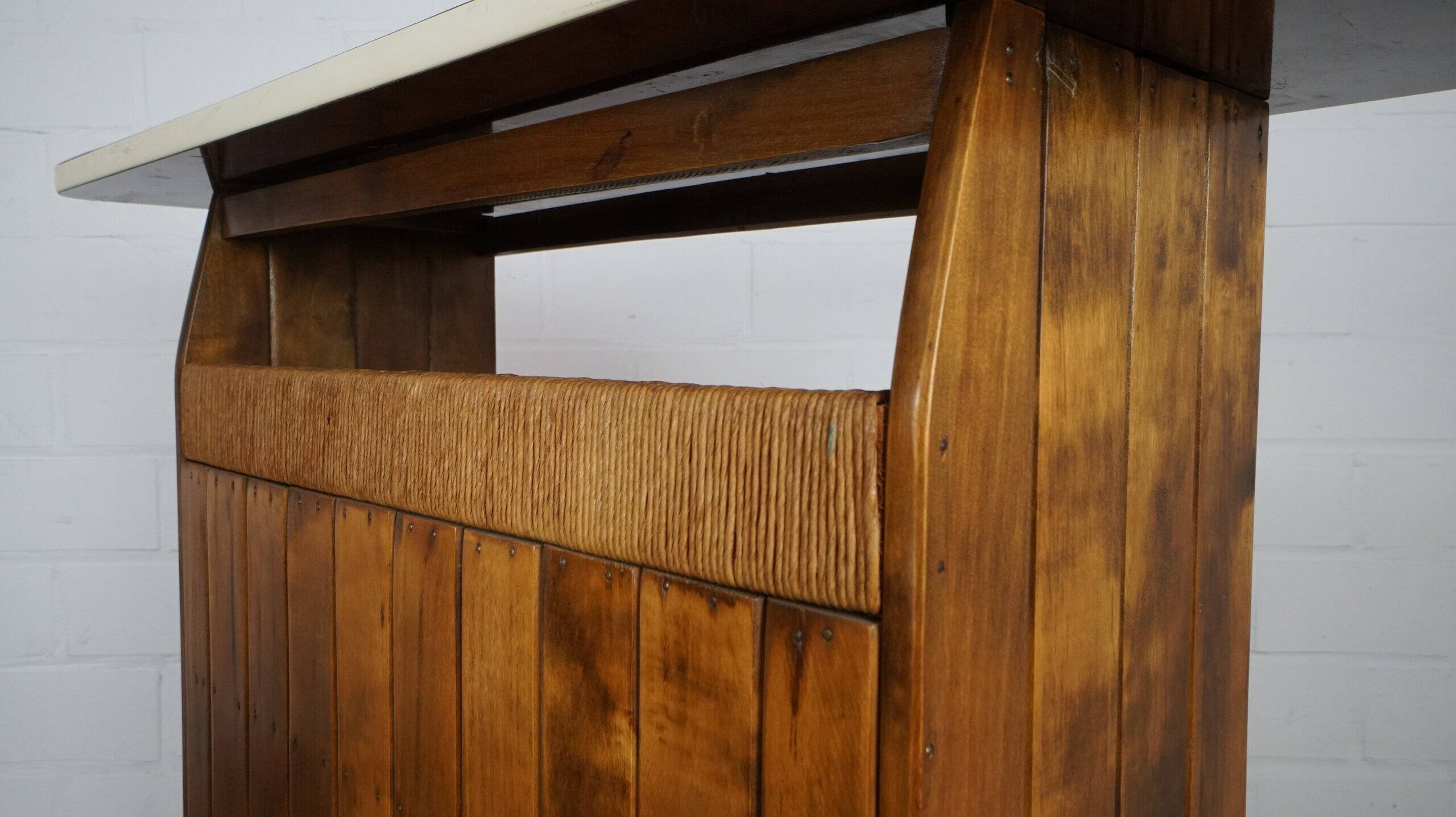 Arthur Umanoff bar and stools