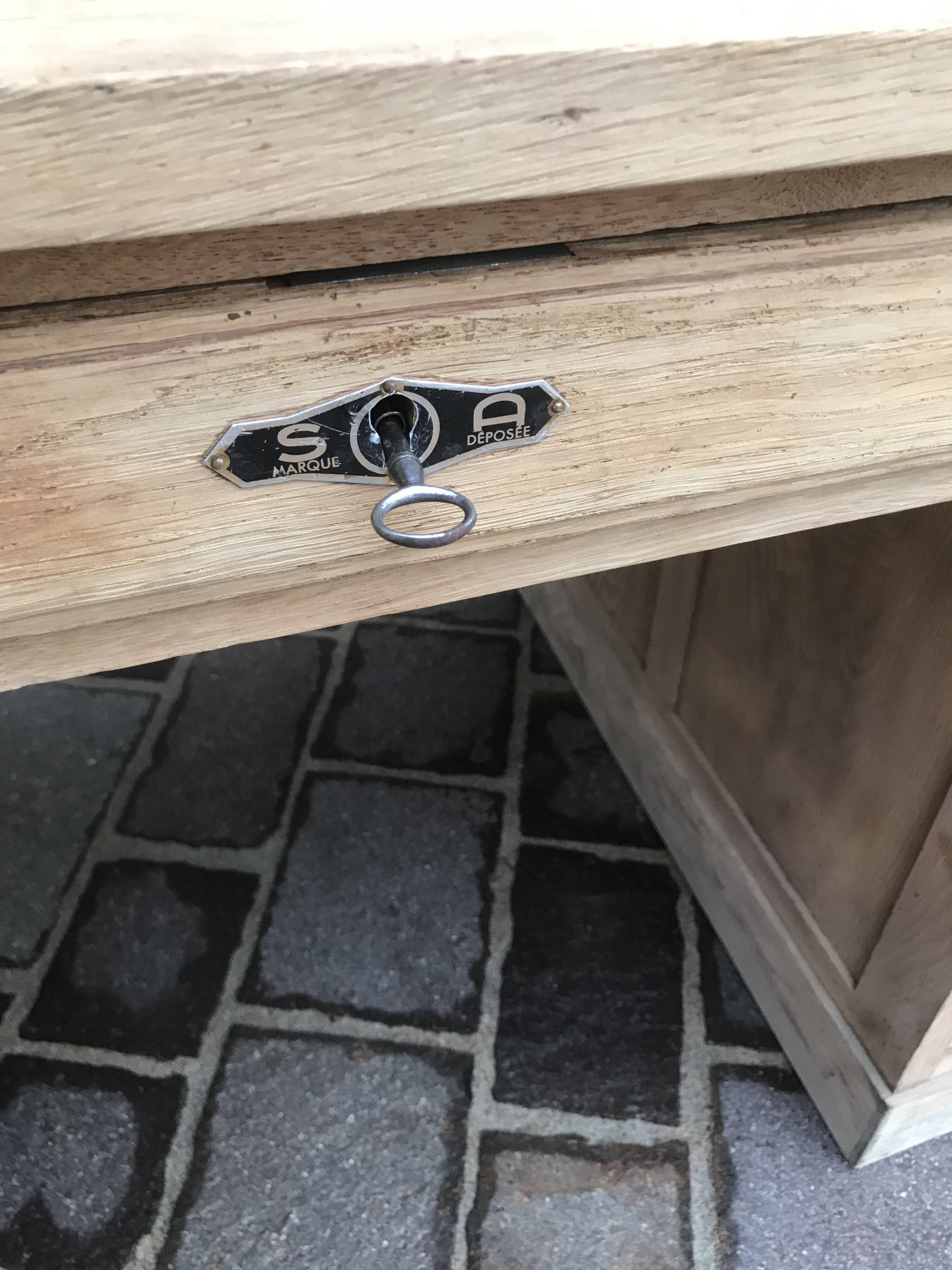 Office of "Minister"