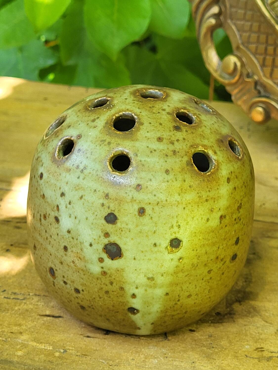 Stoneware flower pick