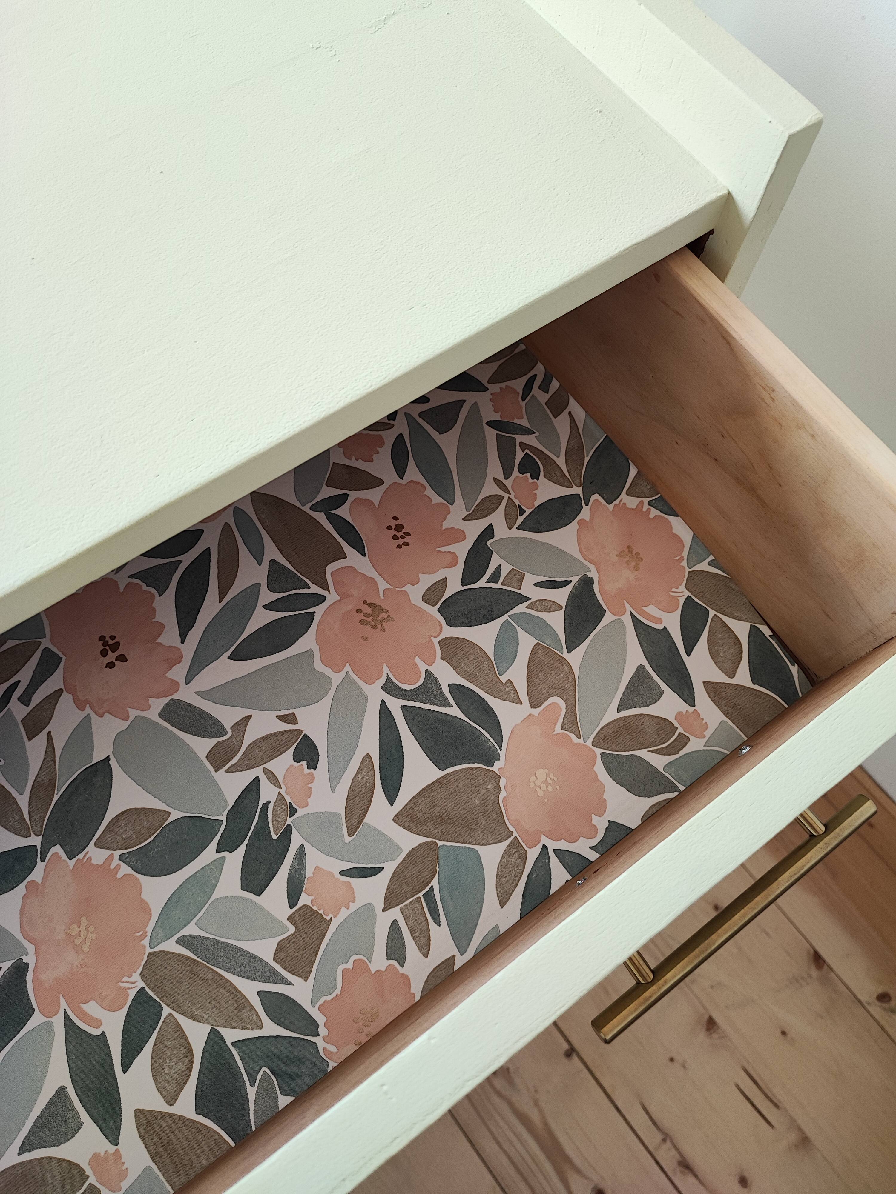 Vintage verbena chest of drawers
