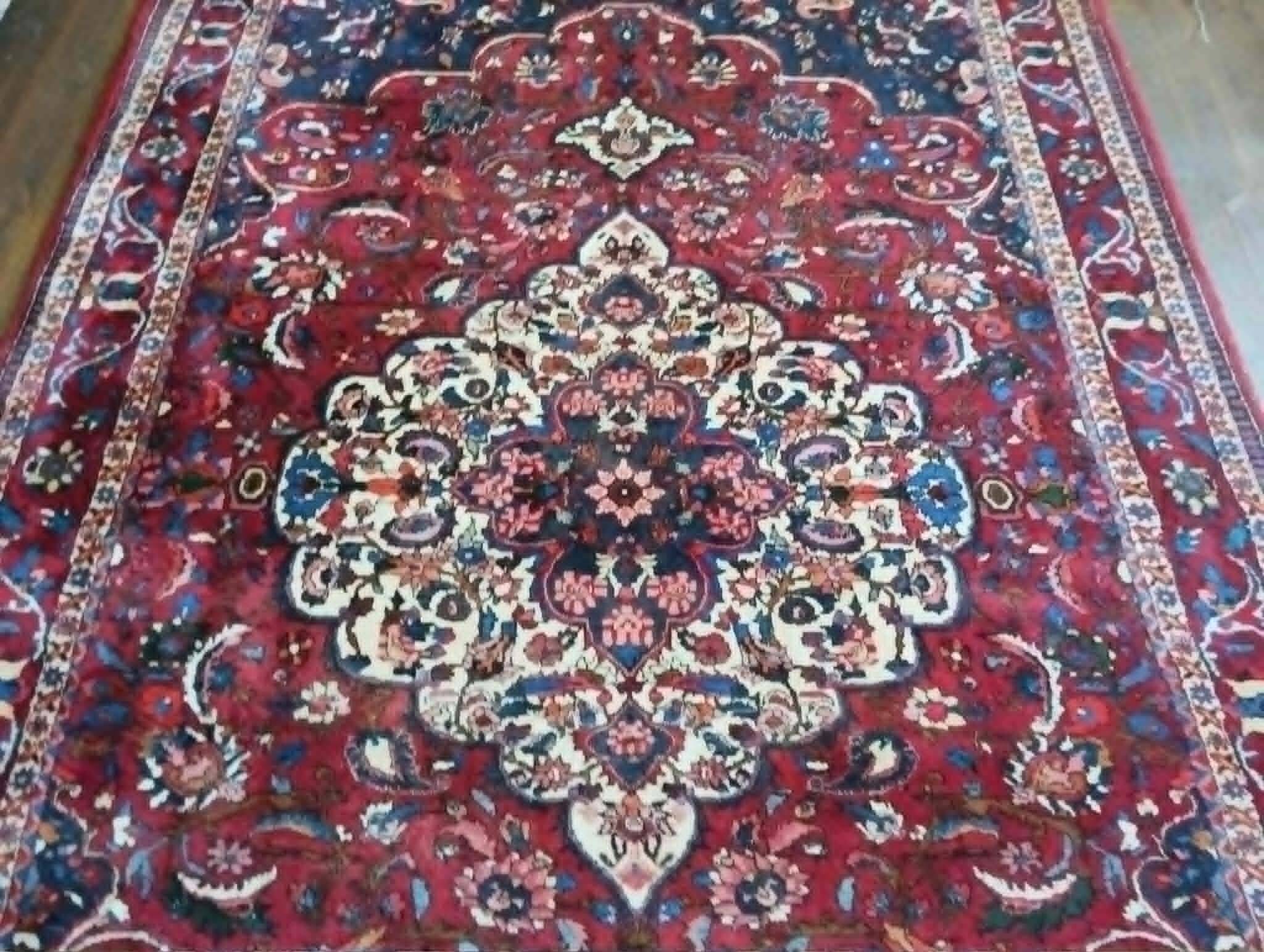 Handmade Bachtiar Persian carpet 320x214cm