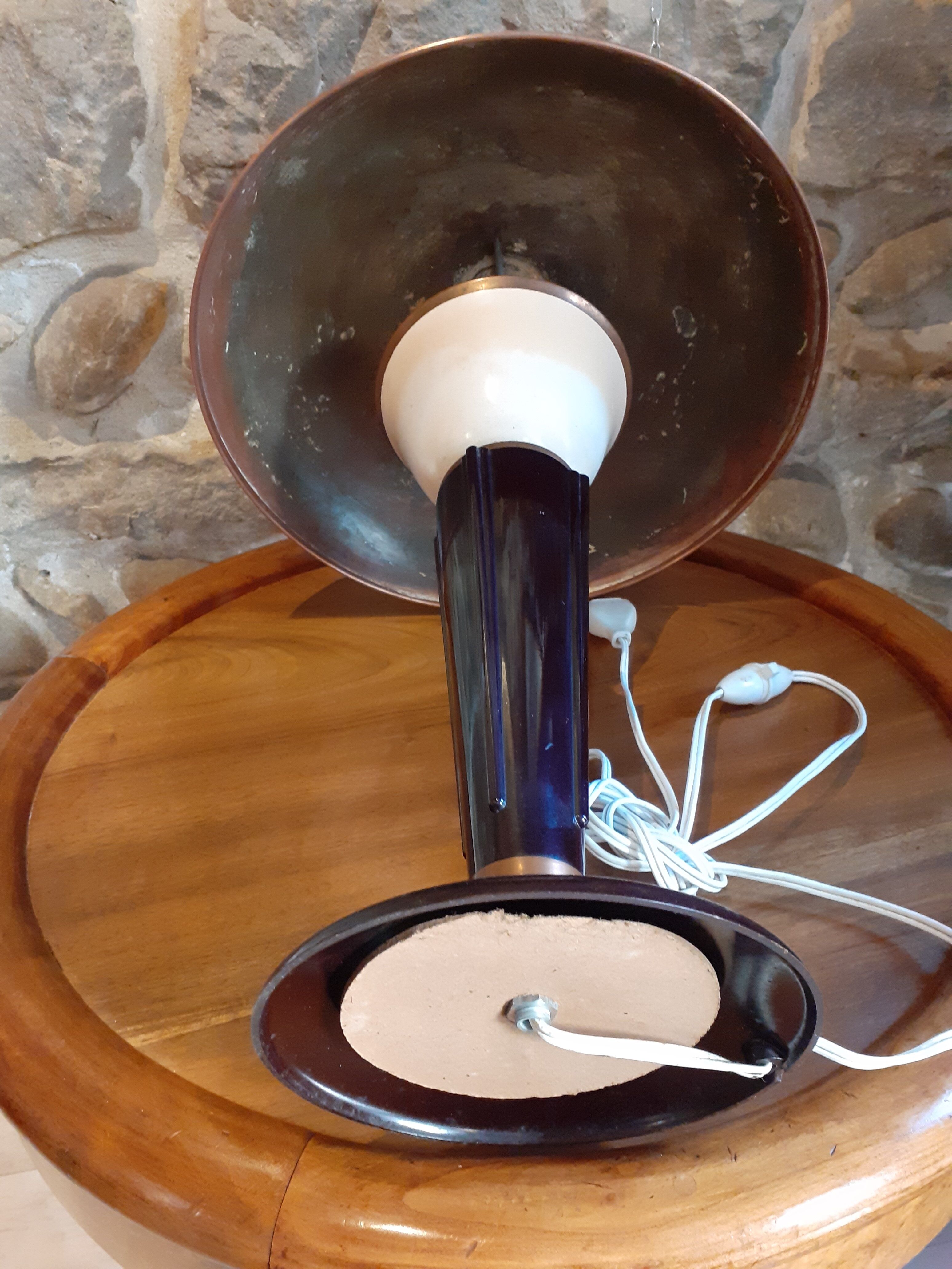 Art deco lamp in bakelite and copper