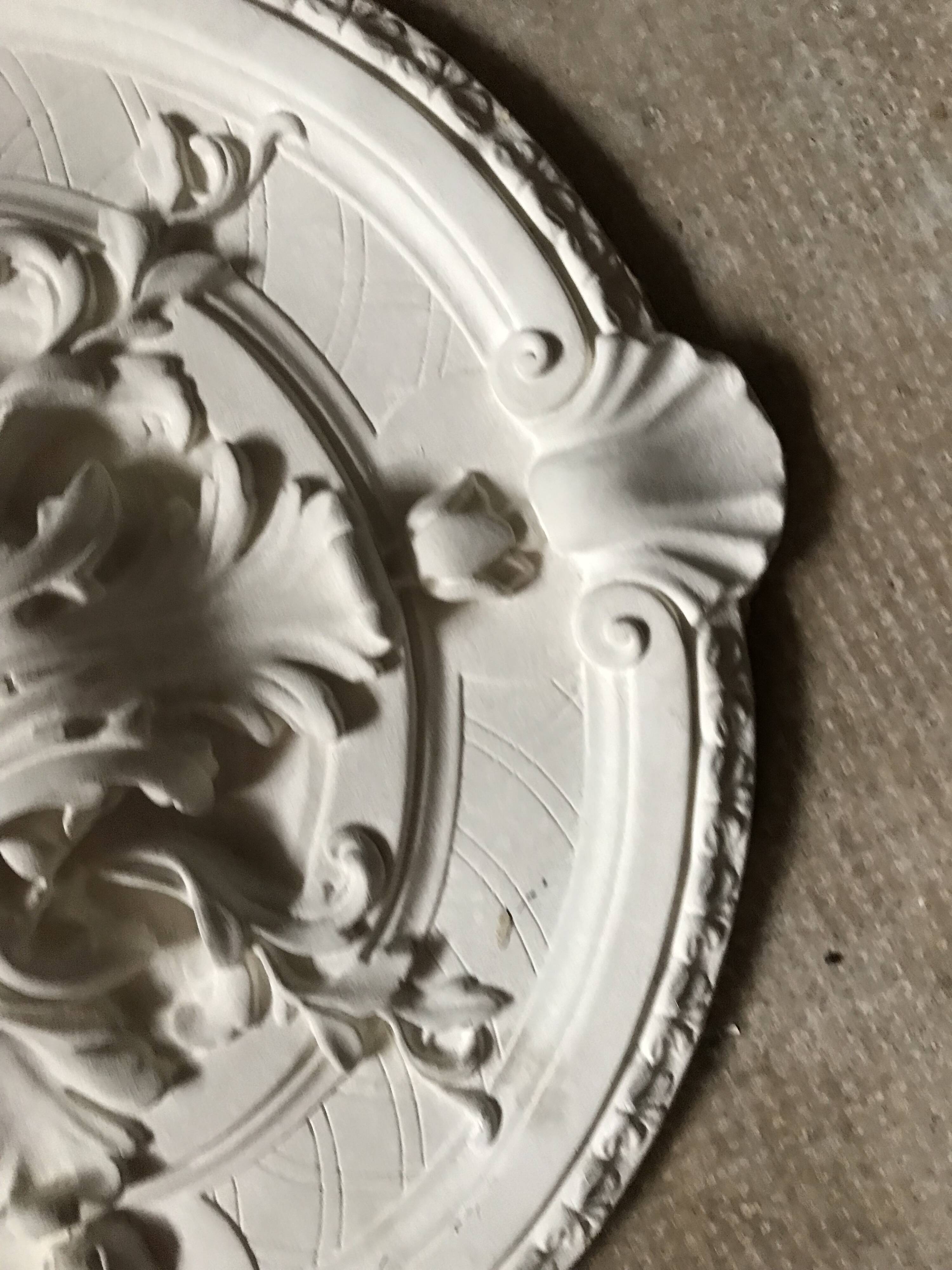 CEILING ROSE in Plaster
