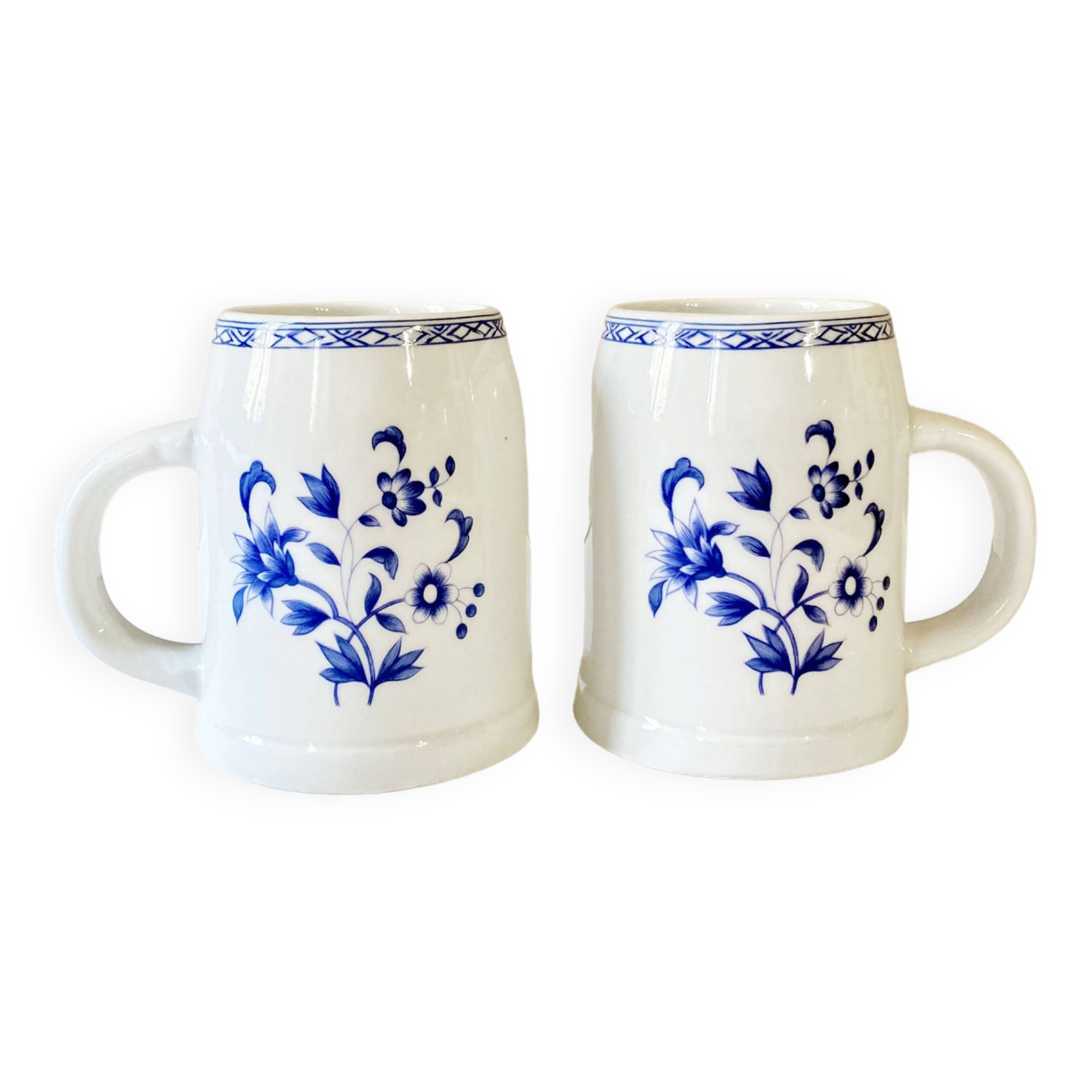 Chopes en porcelaine de Paris