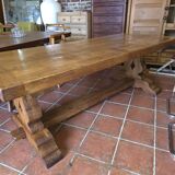 Oak farmhouse table