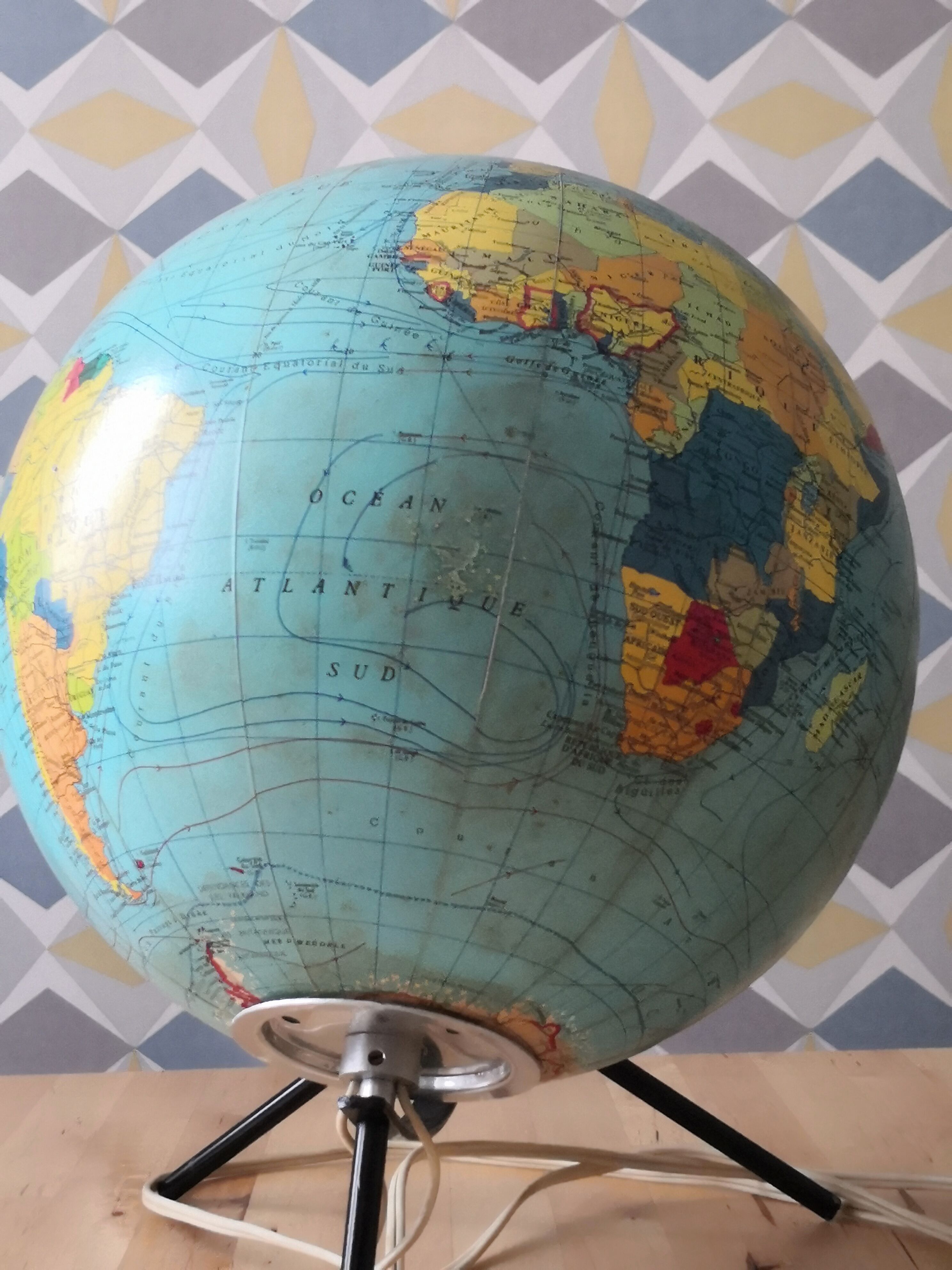 Earth globe by George Philippe&Son 1966