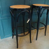 Bar stool