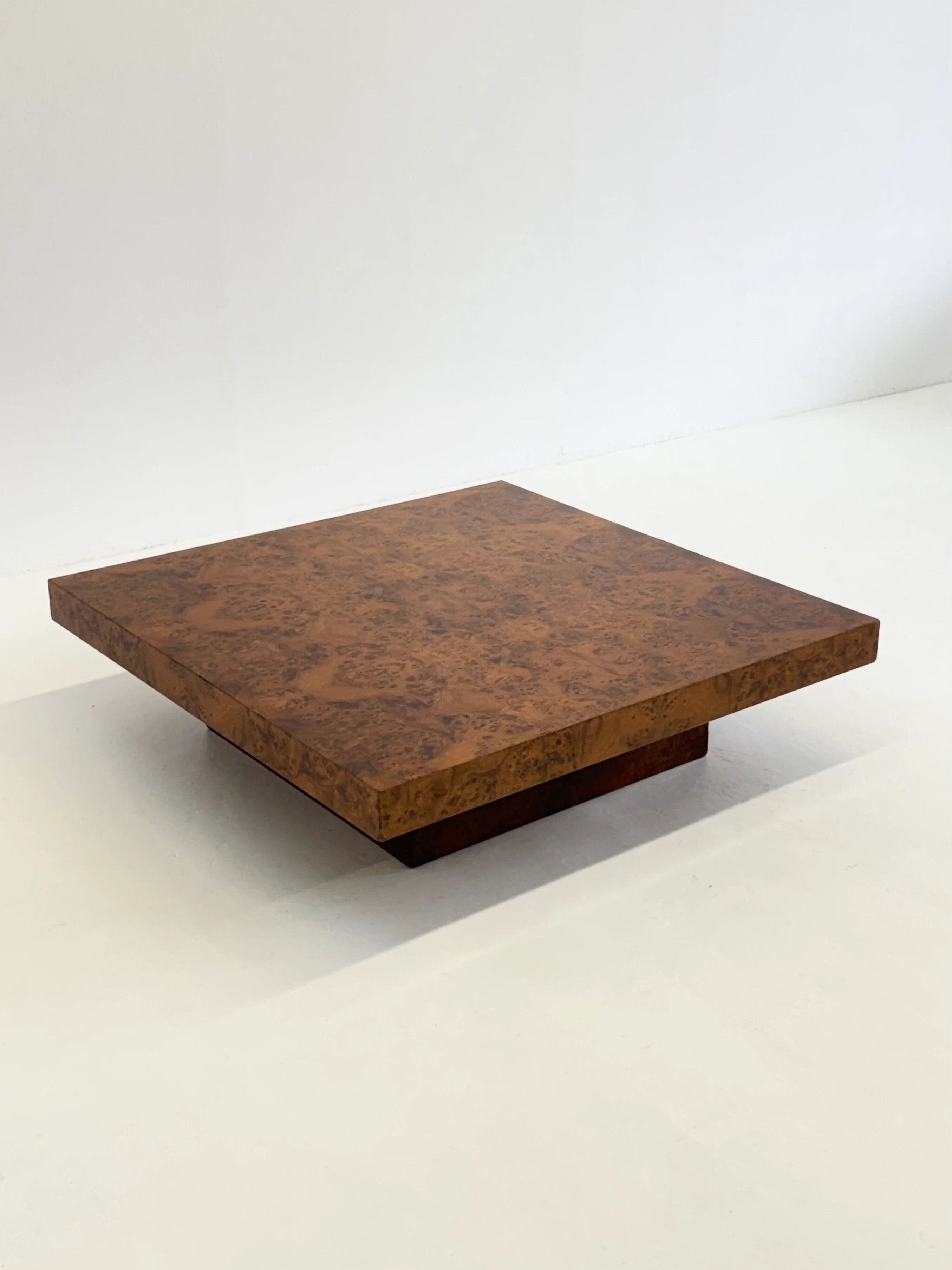 XL square coffee table by Turri in burl wood