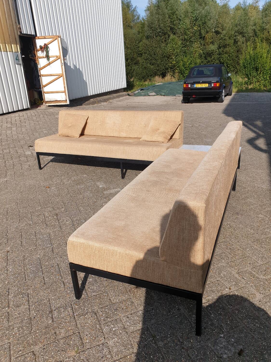 Artifort Kho liang ie Schiphol bench model 070