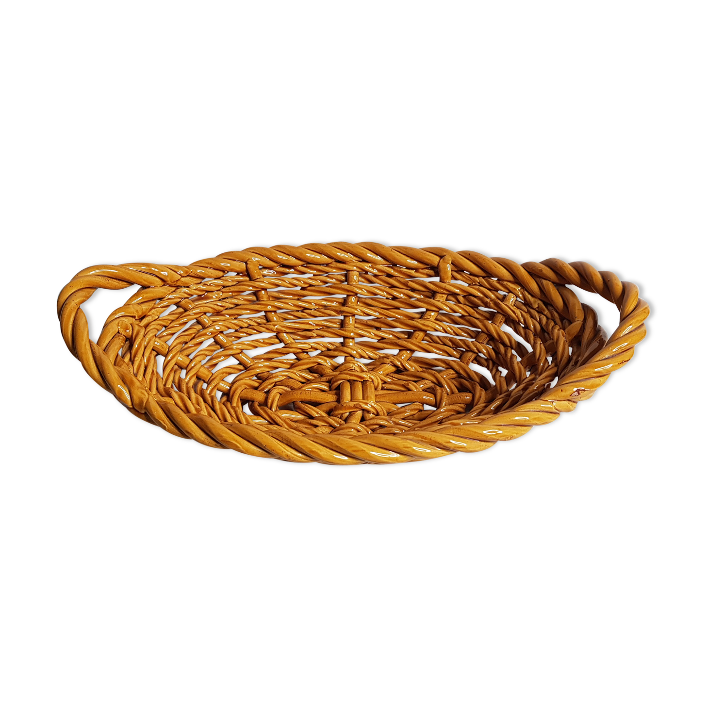 Fruit basket in golden yellow braided dab