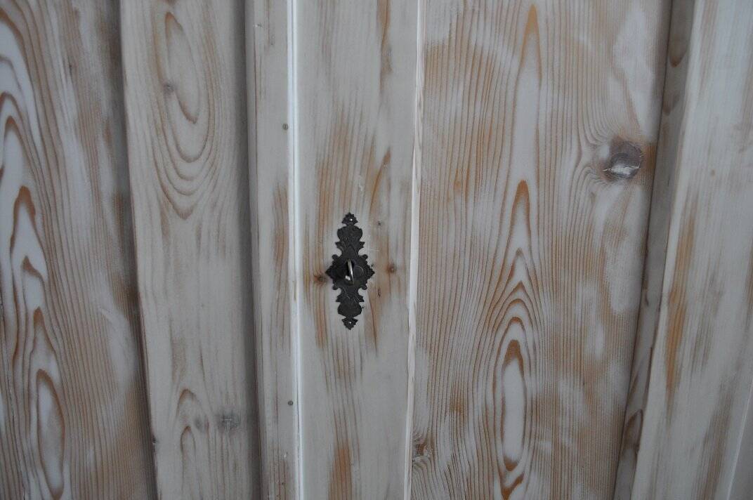 Painted double wardrobe in wood
