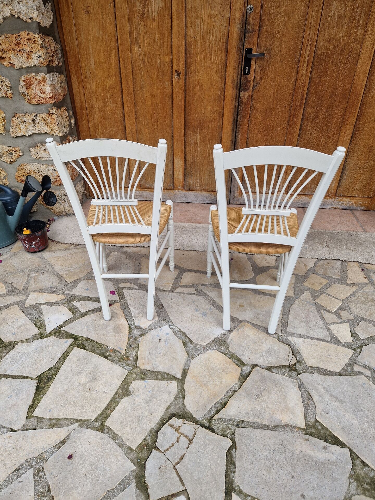 Chaises style provençale vintage