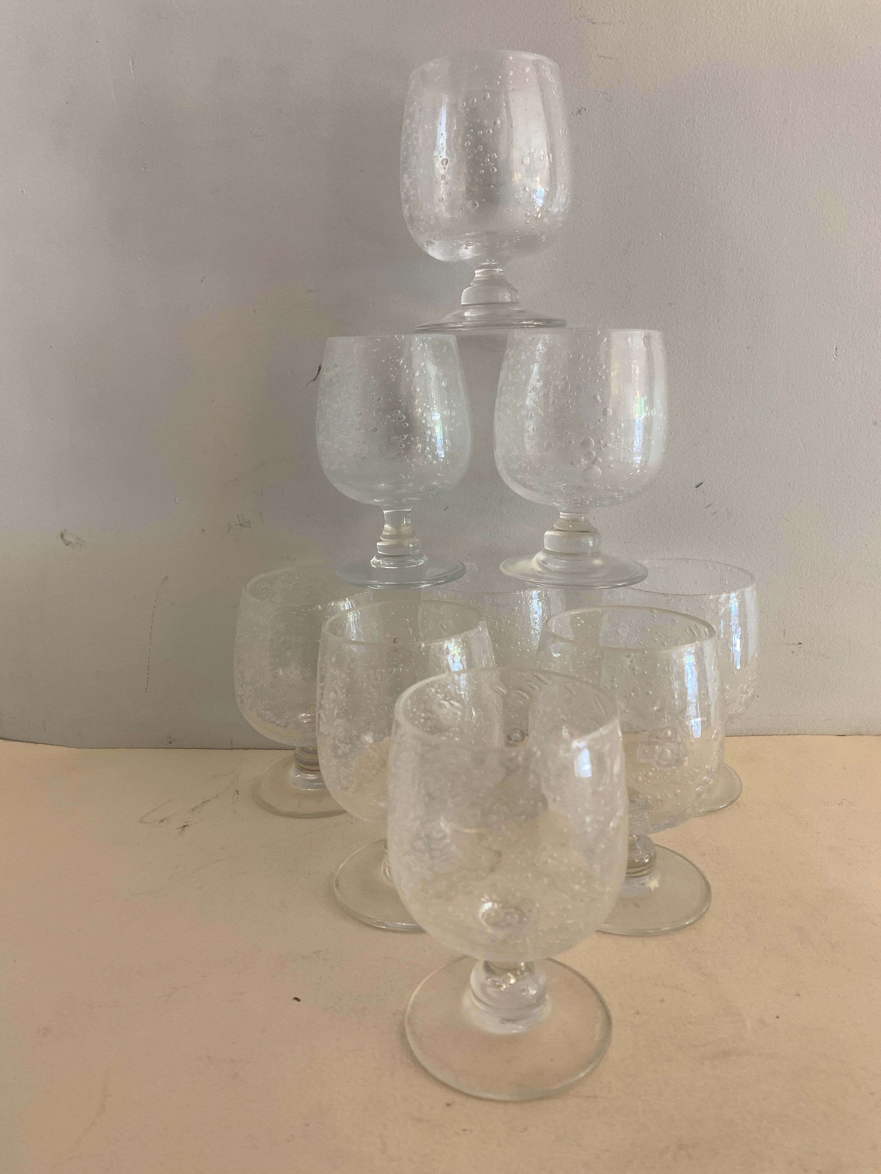 9 Riom blown and bubbled foot glasses