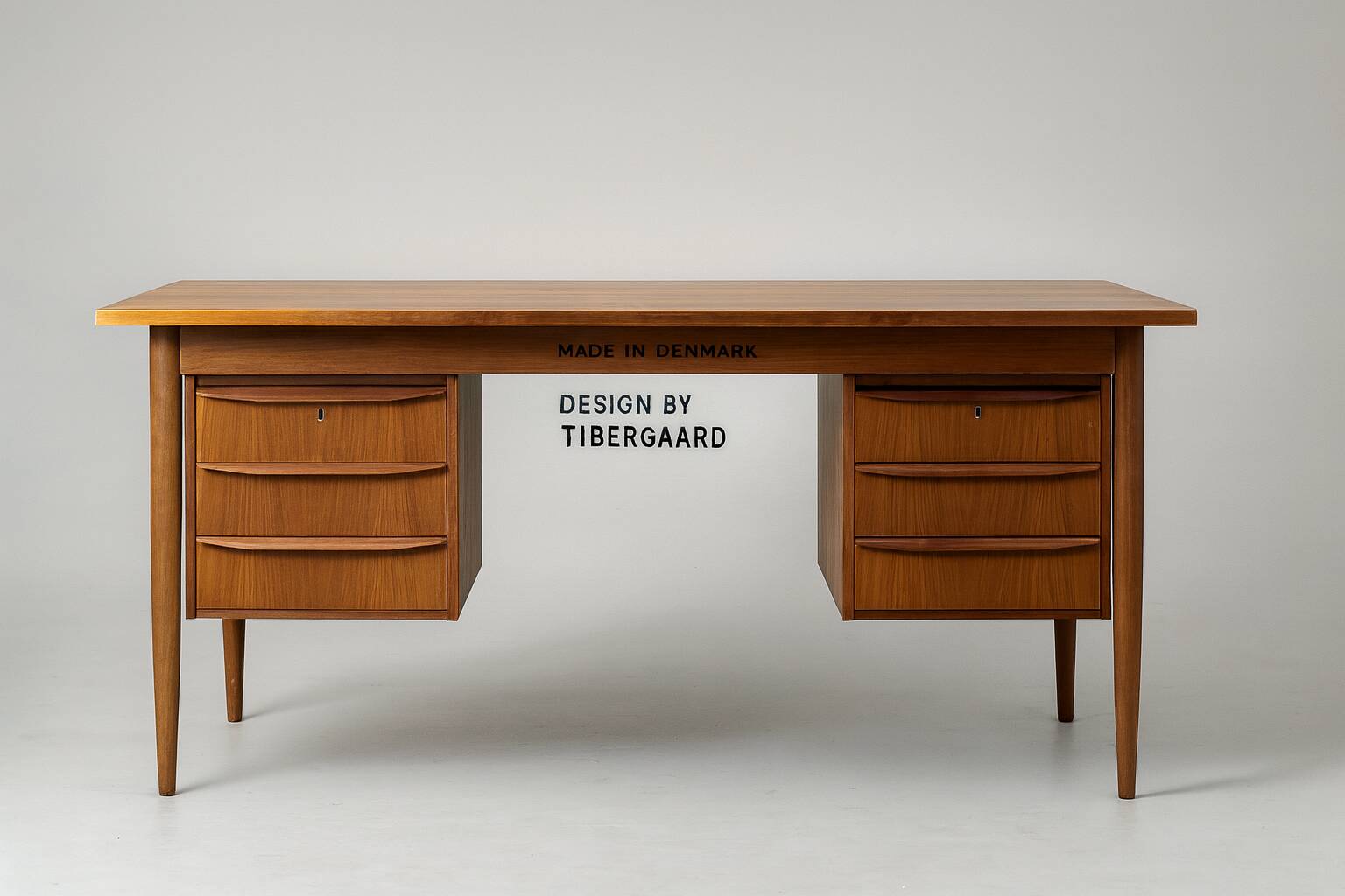 Vintage Danish desk – Tibergard design (1960s/70s)
